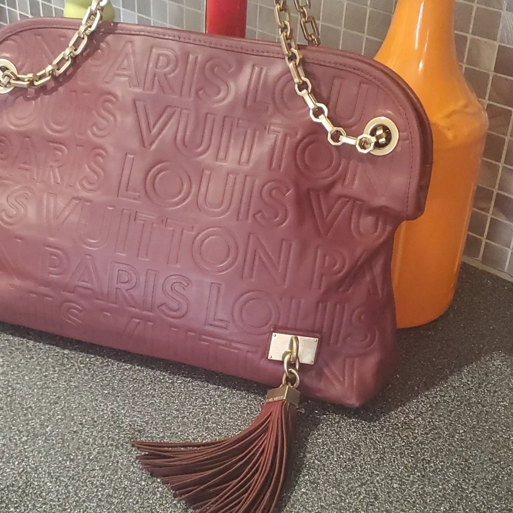 Louis Vuitton Paris Souple Whisper Gm Bag Limited Edition